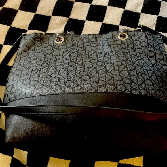 Calvin Klein tote/crossbody - Picture 1 of 5